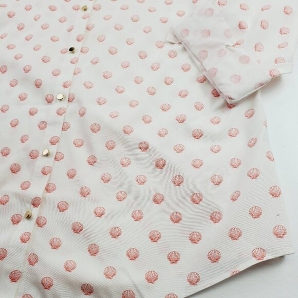 Chicos Women Blouse Button Down Pink Seashell Non Iron Roll Tab Top Size Large - Picture 12 of 13